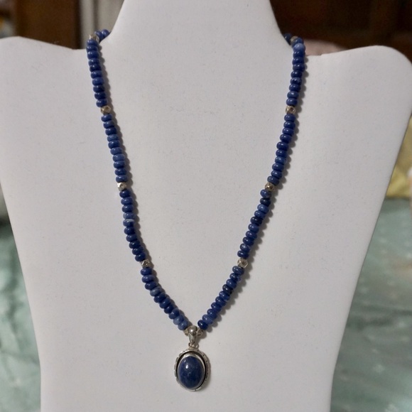Lapis Lazuli and silver necklace - Picture 2 of 4